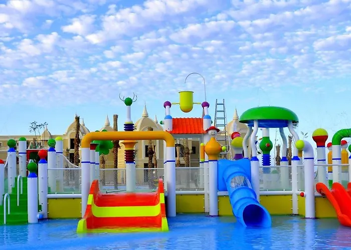 Titanic Royal-families And Couples Only Resort