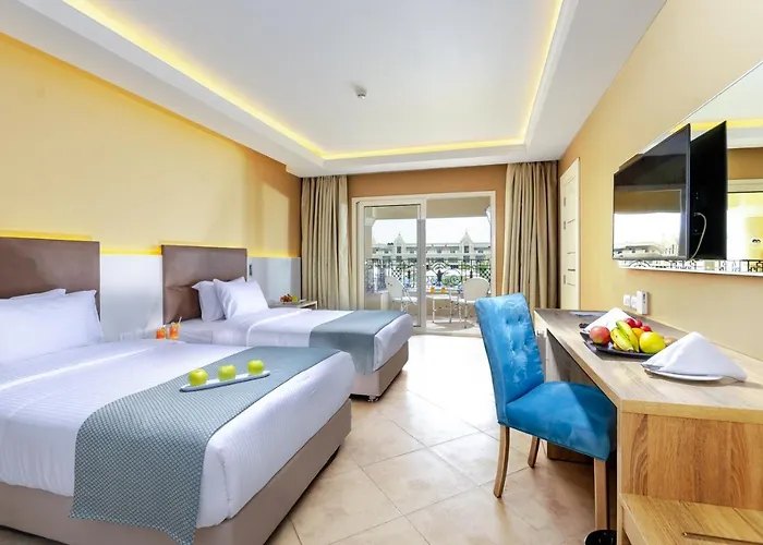 Resort Titanic Royal-families And Couples Only Hurgada